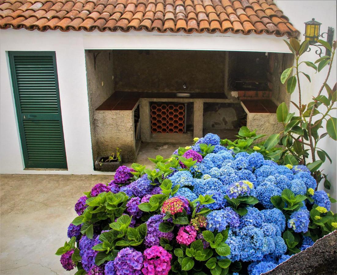 לינה וארוחת בוקר פורנס Casa Inti / Inti House Furnas מראה חיצוני תמונה