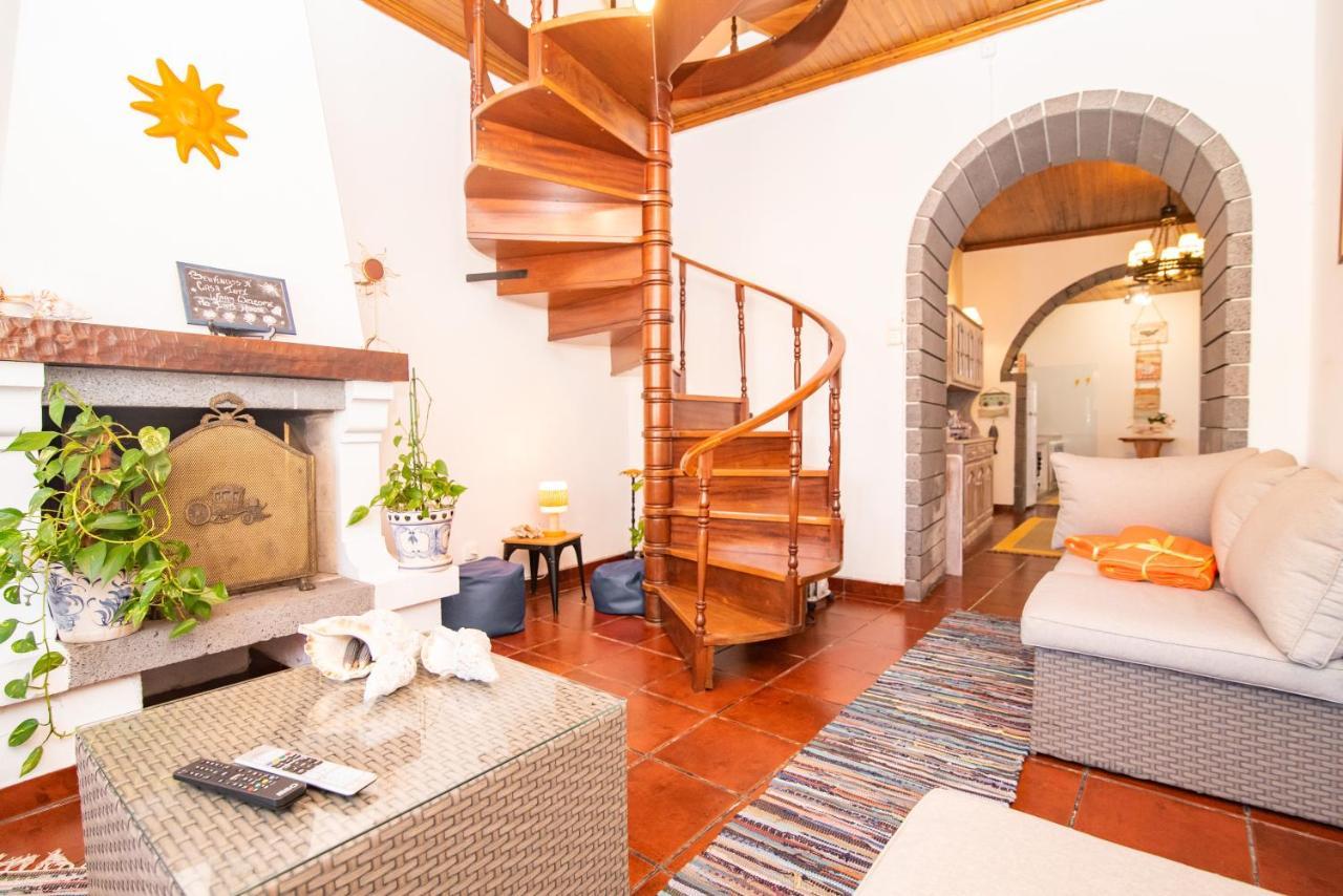 לינה וארוחת בוקר פורנס Casa Inti / Inti House Furnas מראה חיצוני תמונה
